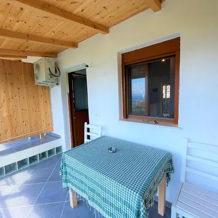Seaview Appartement Himarë